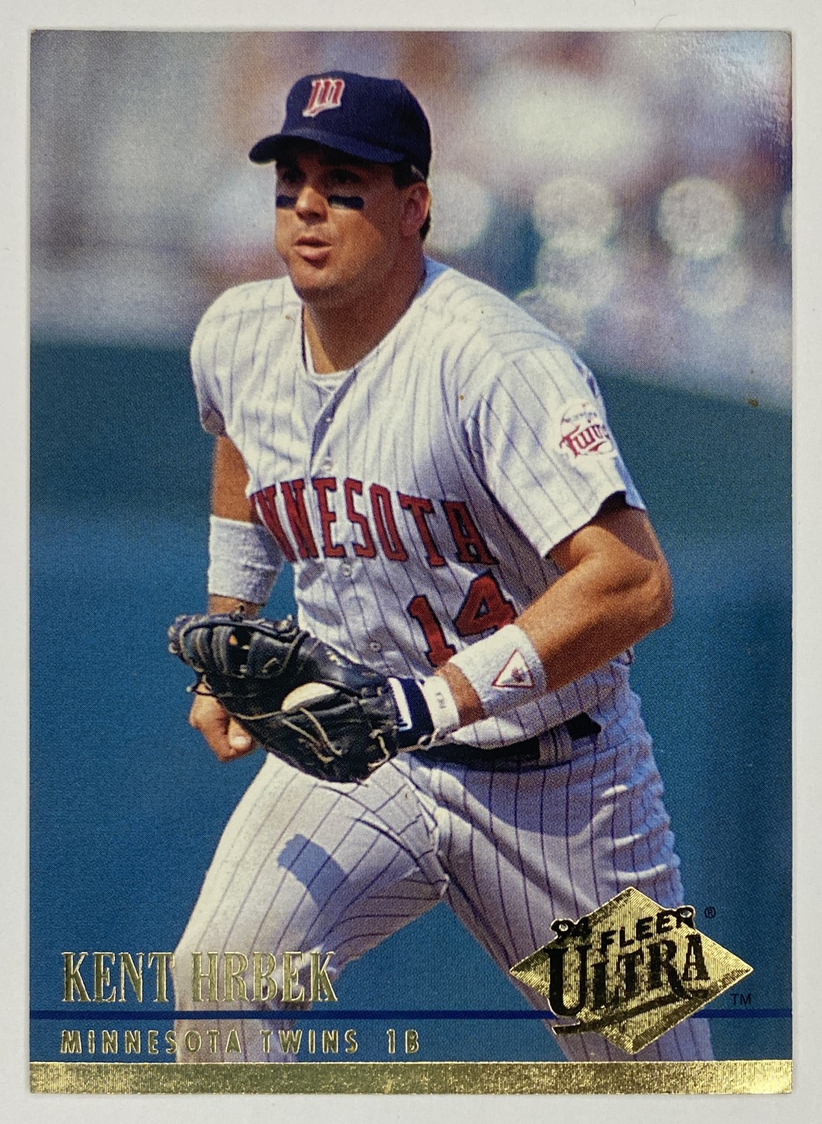 1994 Fleer Ultra Kent Hrbek #87 Minnesota Twins front