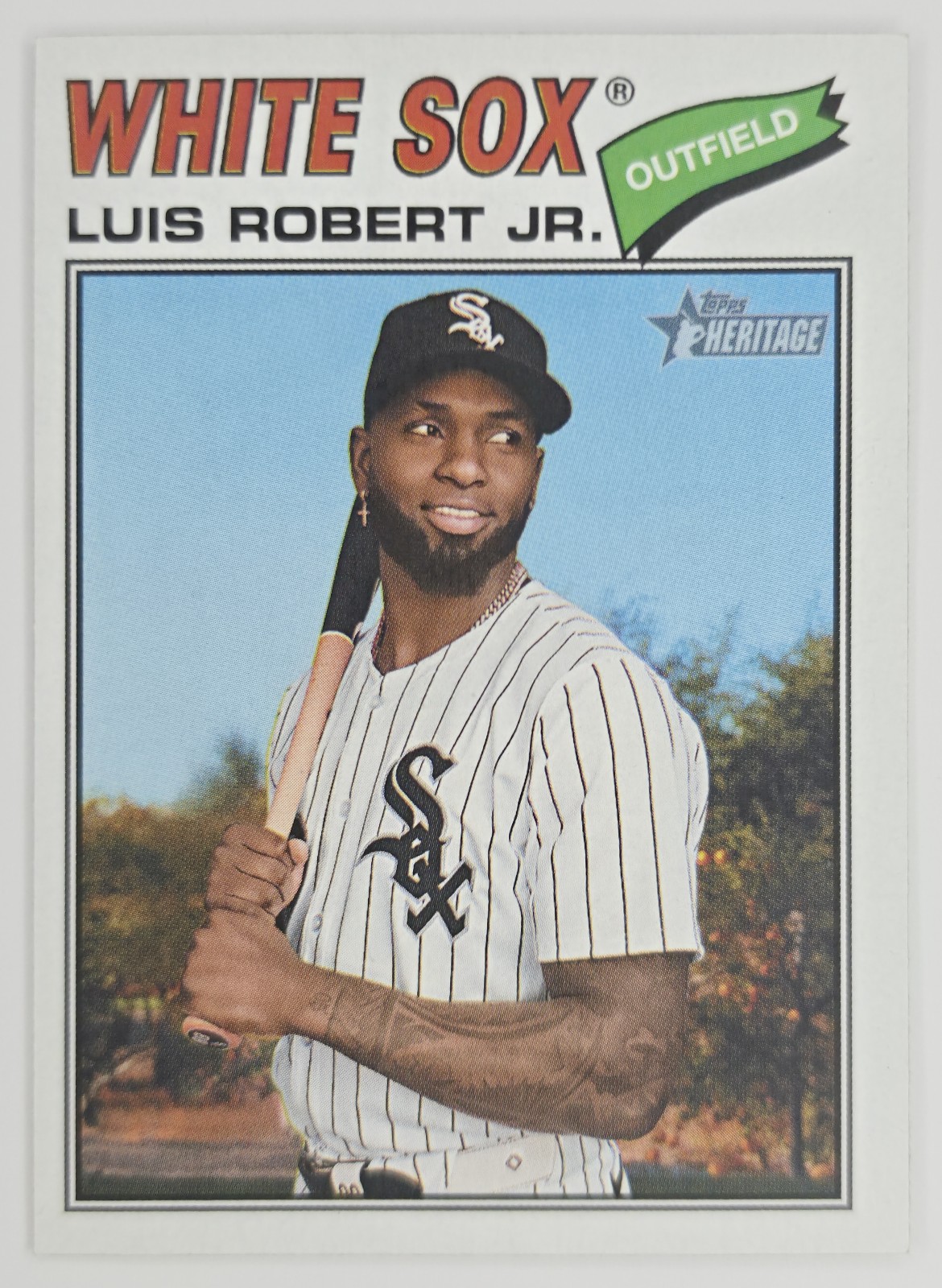 2026 Topps Heritage Luis Robert Jr. #166 Chicago White Sox front