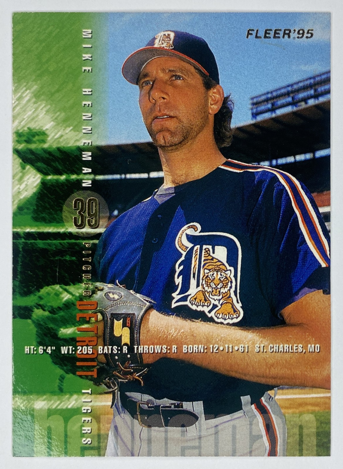 1995 Fleer Mike Henneman #56 Detroit Tigers front
