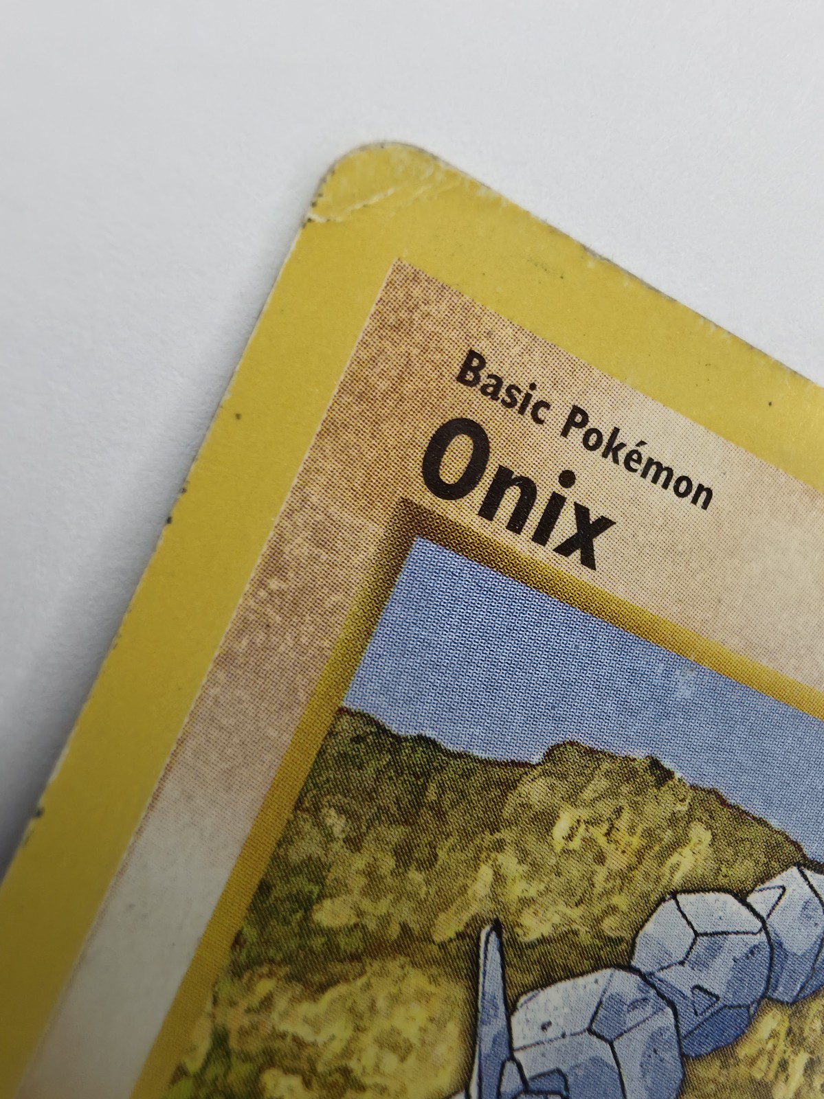 Onix front corner close-up