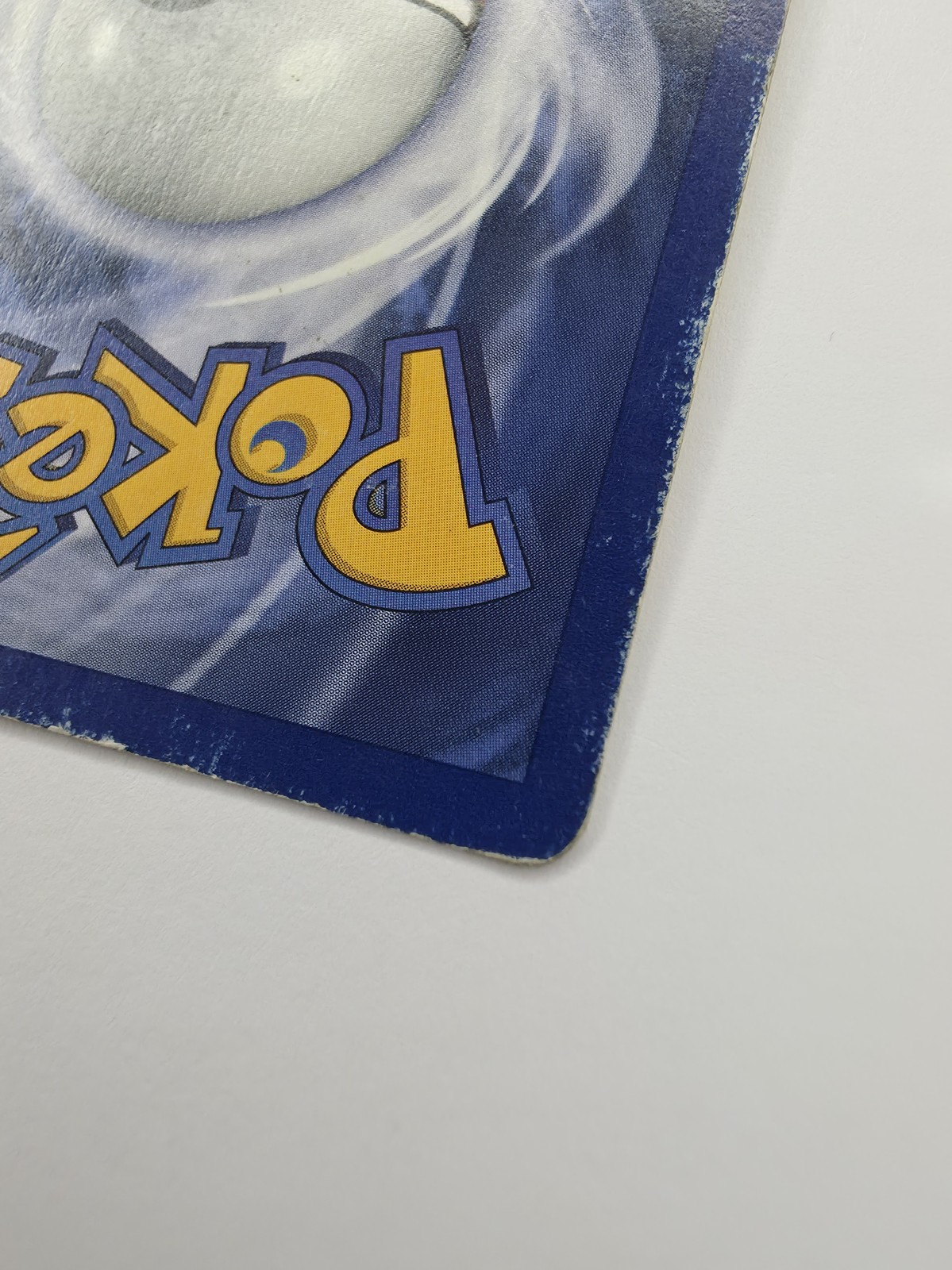 Onix back corner close-up