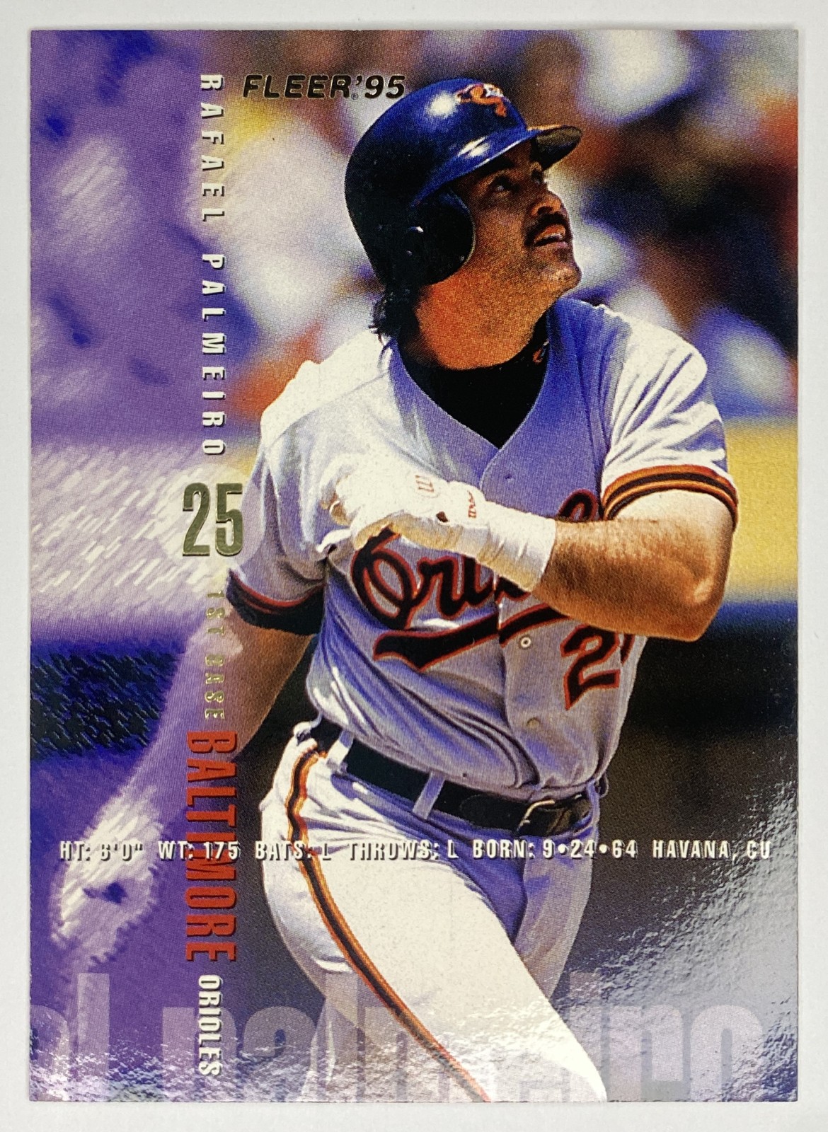 1995 Fleer Rafael Palmeiro #17 Baltimore Orioles front