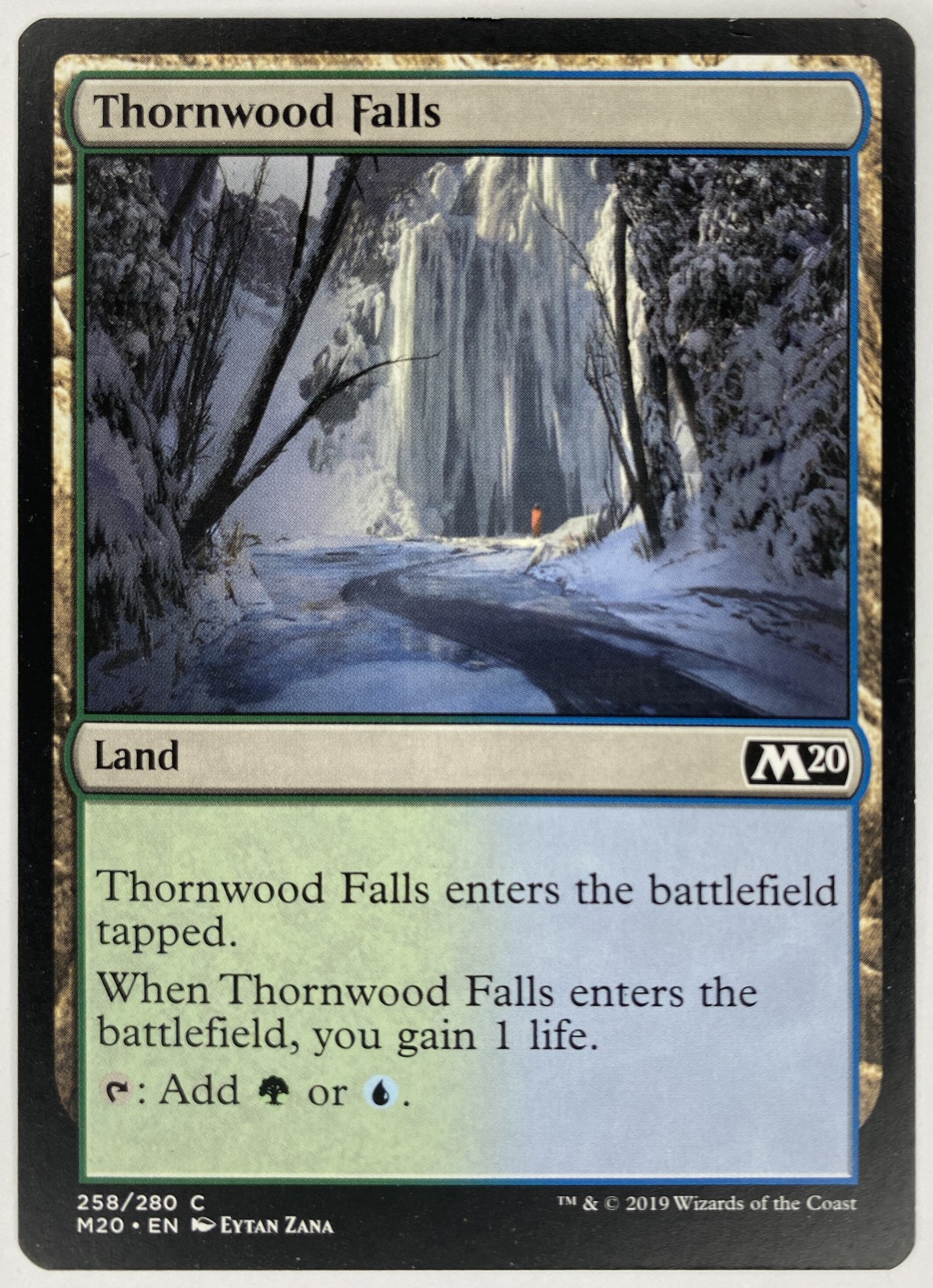 2019 Magic: The Gathering Core Set 2020 Thornwood Falls #258/280 Common front